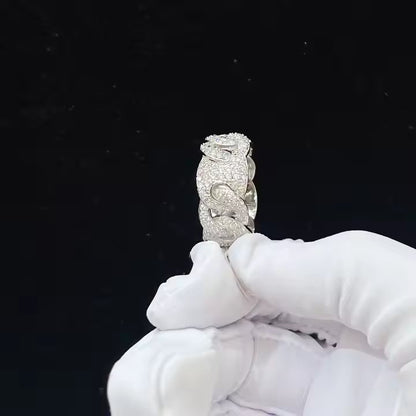 Moissanite Chain Ring