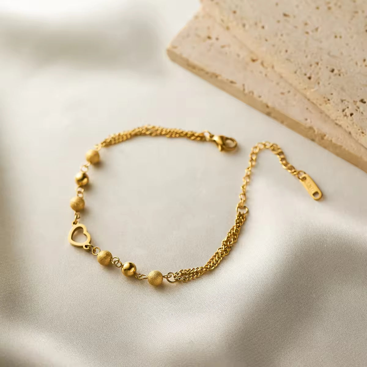 Hollow Heart Charm Bracelet