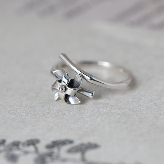 Windmill Ring
