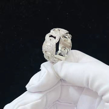 Moissanite Chain Ring