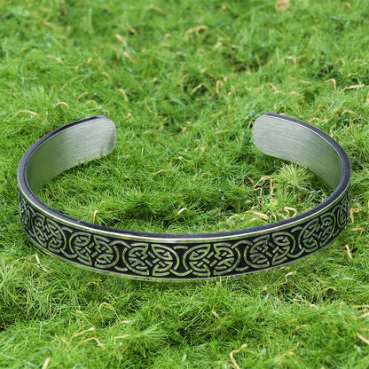 Viking C shape Bracelet
