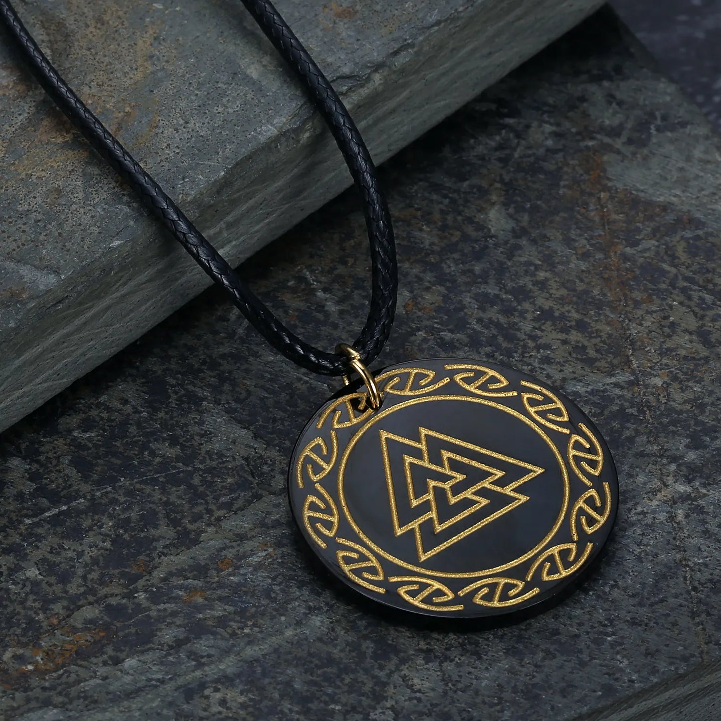 round disc odin symbol viking amulet Necklace