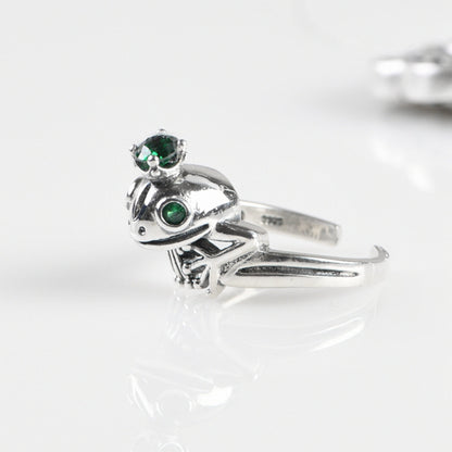 Crown Frog ring