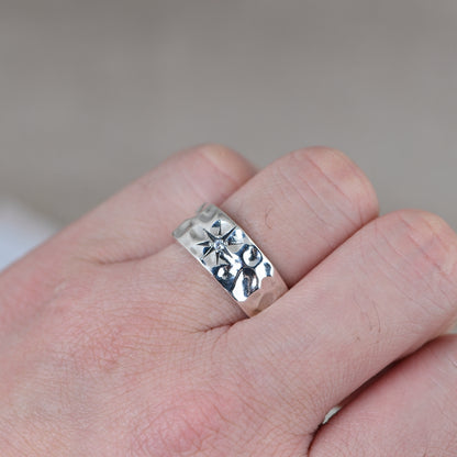 Hammer Zircon Star ring