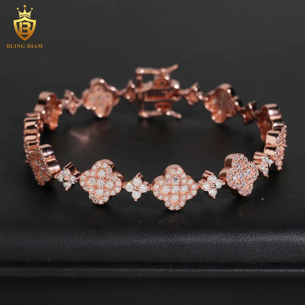 Luxury Four-Leaf Clover Bracelet