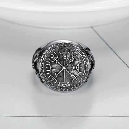 Vegvisir Compass Ring