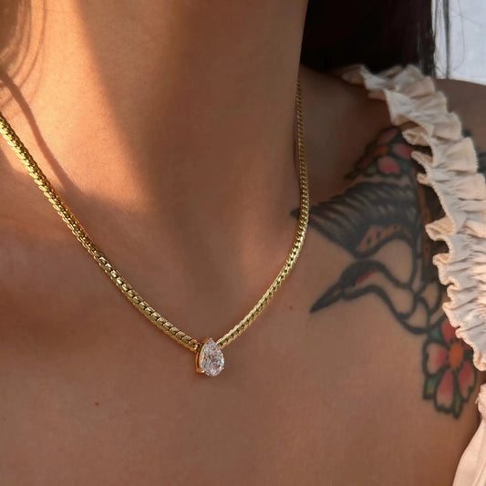 Teardrop Zircon Necklace