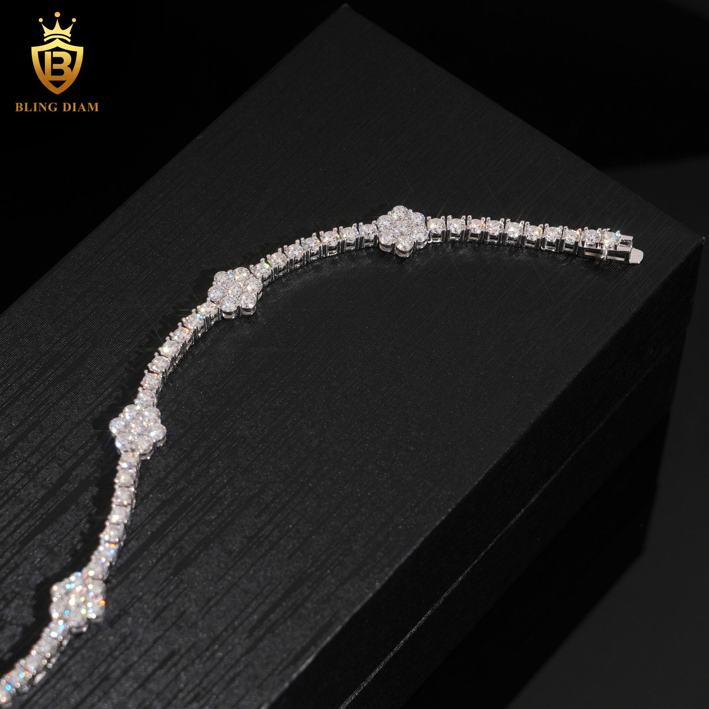 Flower Moissanite Tennis Bracelet