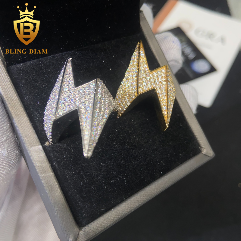 lightning-shape moissanite ring