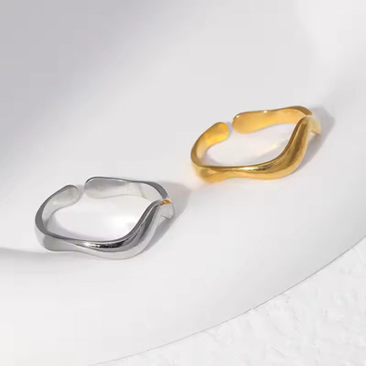 Wave Gold Rings