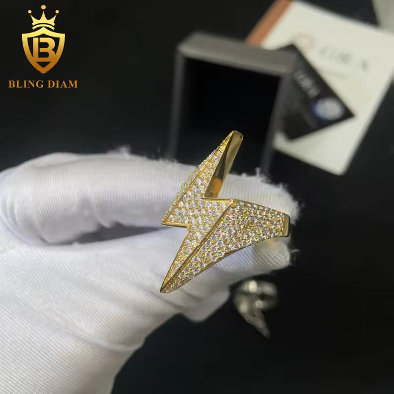 lightning-shape moissanite ring