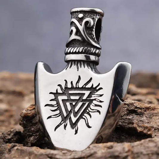 Spearhead Valknut Pendant