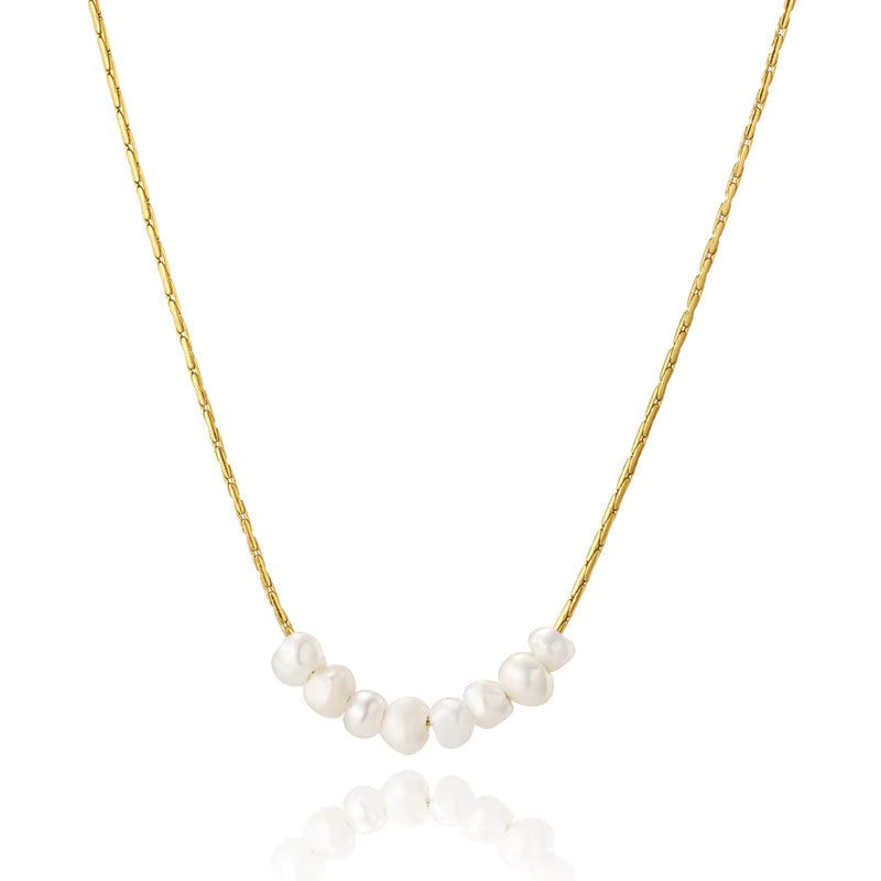 Star White Shell Pendant Necklace
