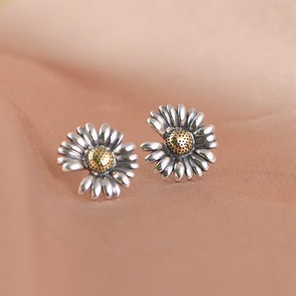 Daisy Stud Earrings