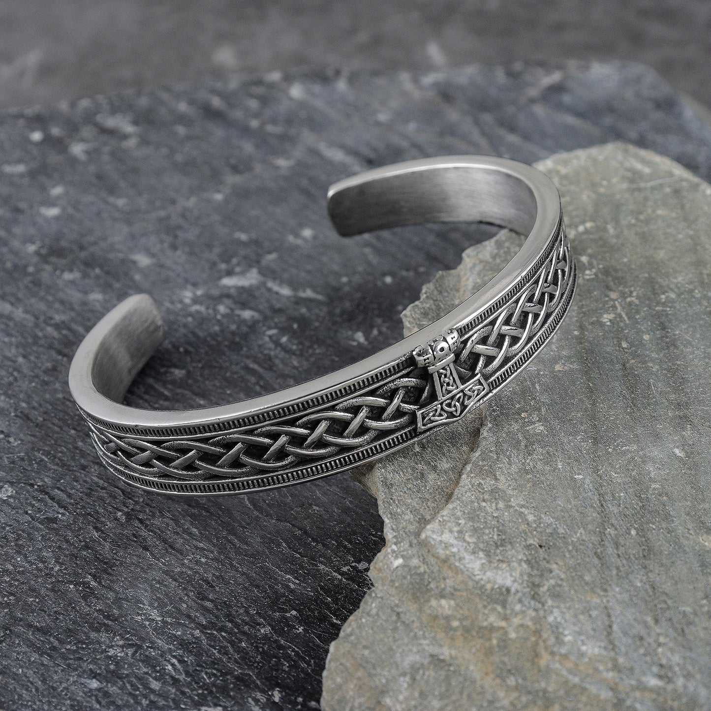 Thor Hammer Mjolnir Irish Celtic Knot Bracelet