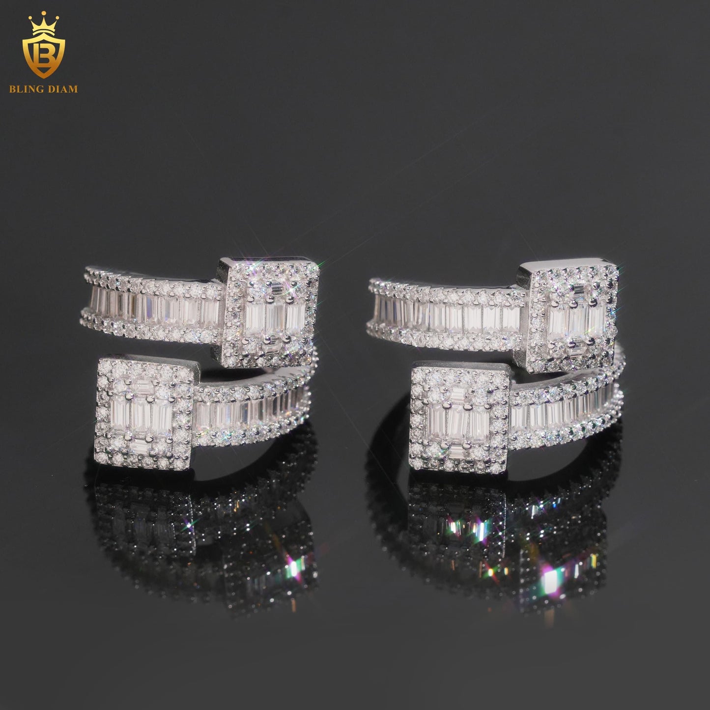 Rhodium-plated moissanite ring