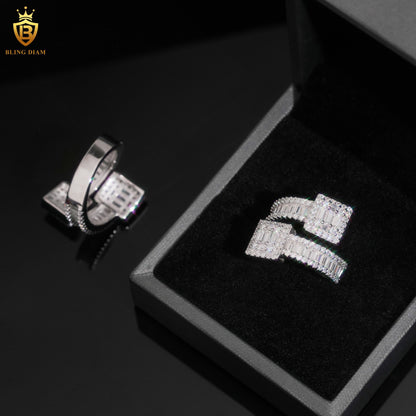 Rhodium-plated moissanite ring
