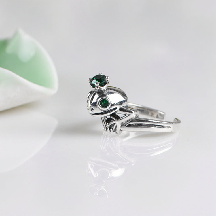 Crown Frog ring