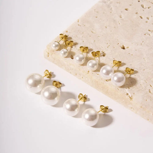 Shell Pearl Stud Earrings