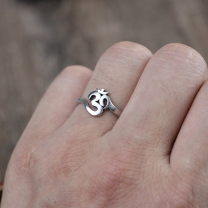 Retro Matte Opening ring