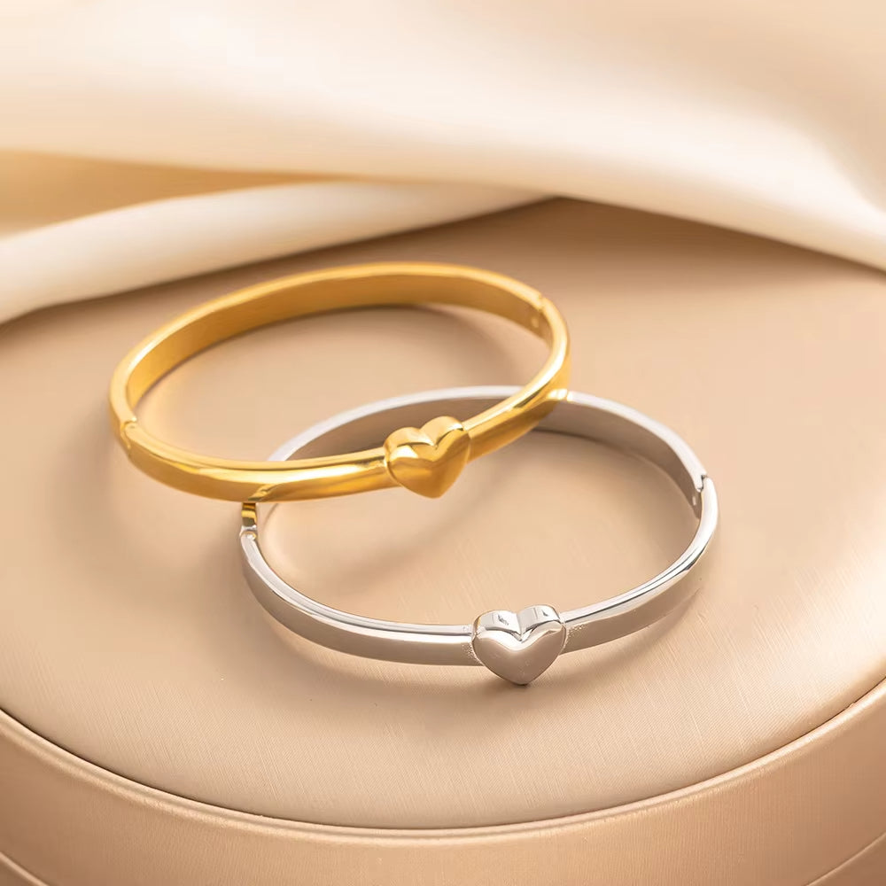 Heart Shaped Charm Bangle Bracelets