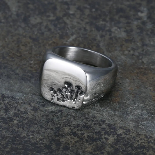 Ravaged Elegance Ring