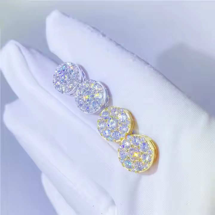 Halo VVS Moissanite Circle Studs earrings