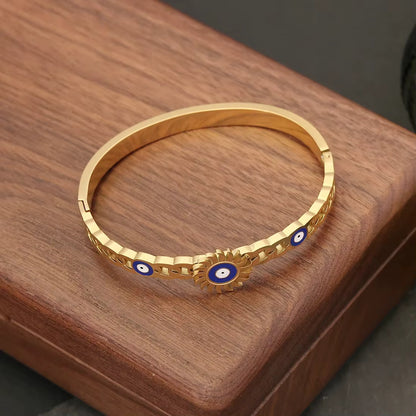 Blue Eye Snake Bracelet