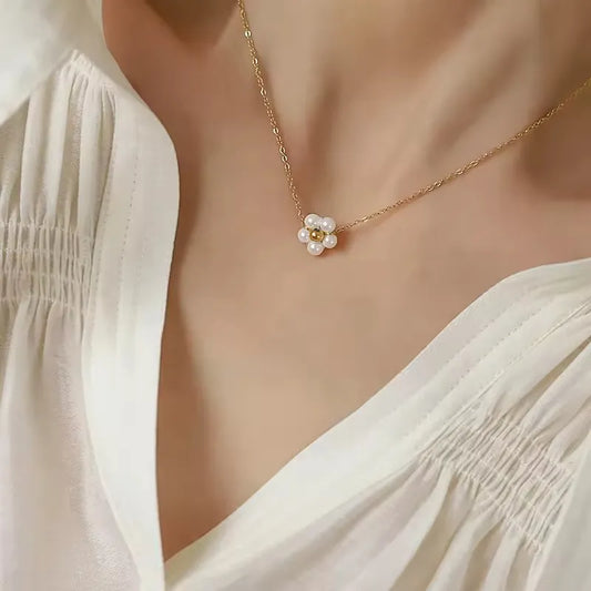 Pearl Flower Necklace