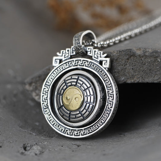 Rotating Pendant Necklace