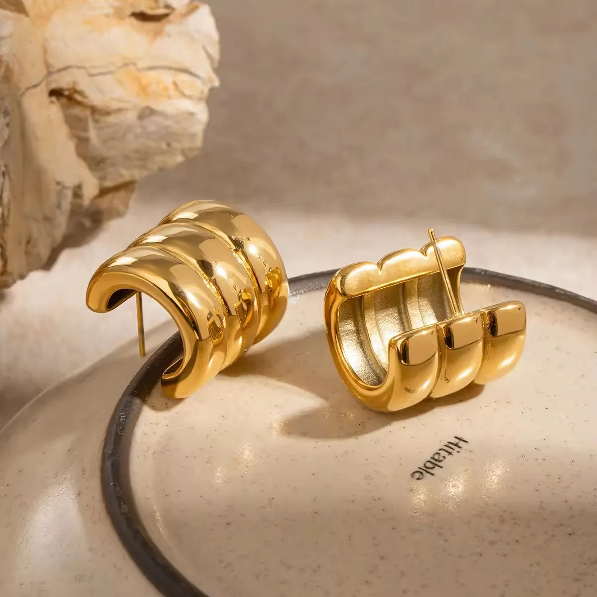 C Shaped Three Layers Stud Earrings