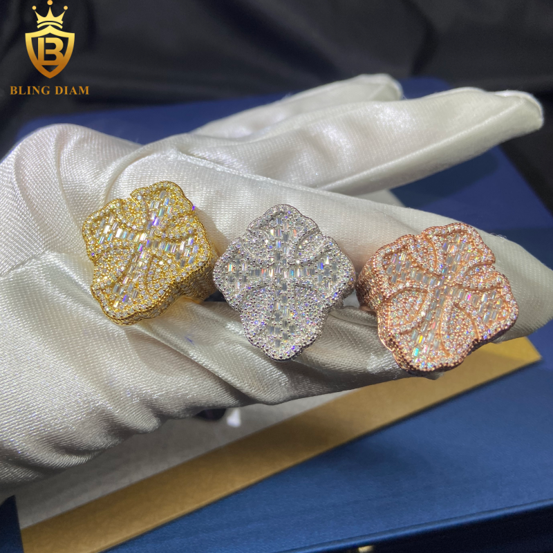 Baguette-cut cross ring