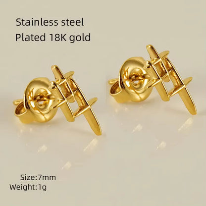 Heart-shaped Stud Earrings
