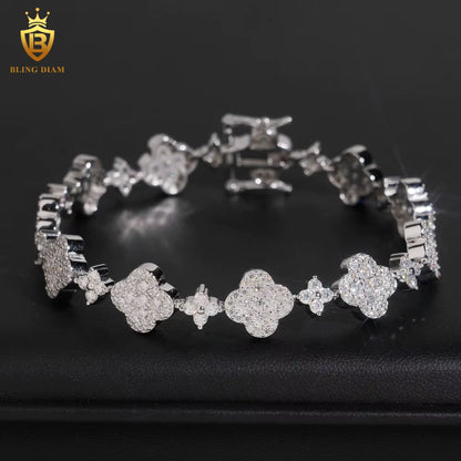 Luxury Four-Leaf Clover Bracelet