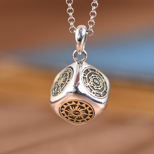 Star-Shaped Sieve Necklace
