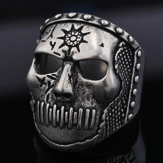 Gothic band ring
