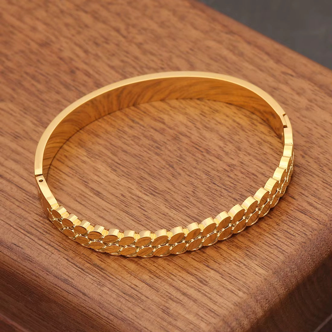 Natural Stone Vintage Bangle Bracelet