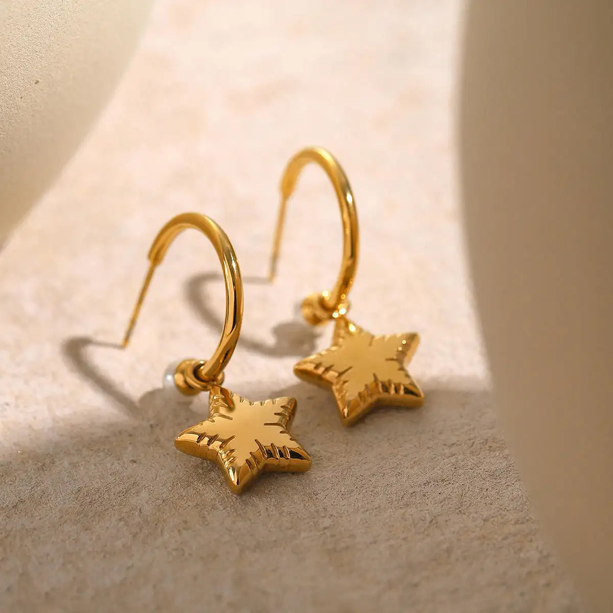 Heart-shaped Star Pearl Hoop Earrings