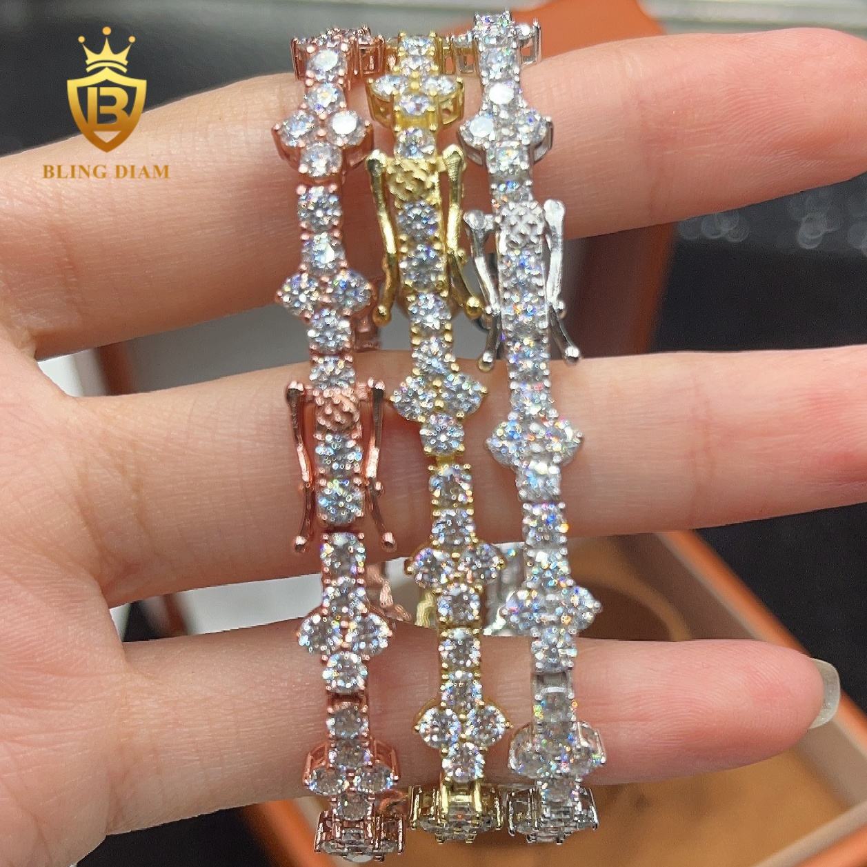 Round Brilliant Cut Cross Moissanite Tennis Bracelet