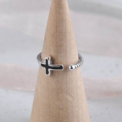 Cross Twist Open Ring