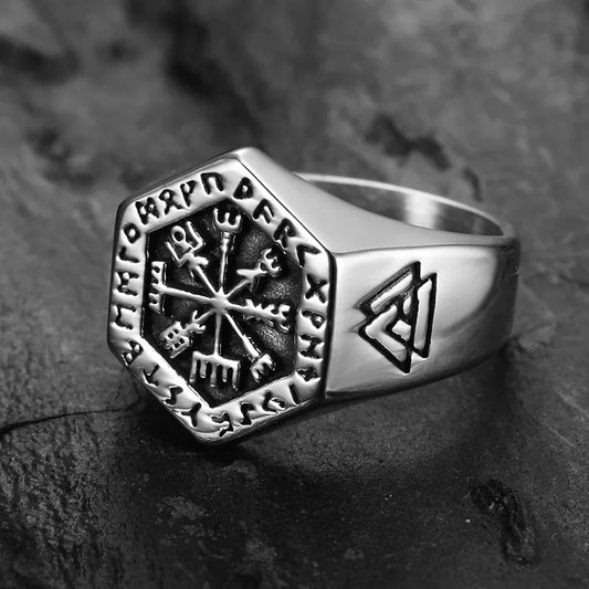 Vegvisir Compass Ring