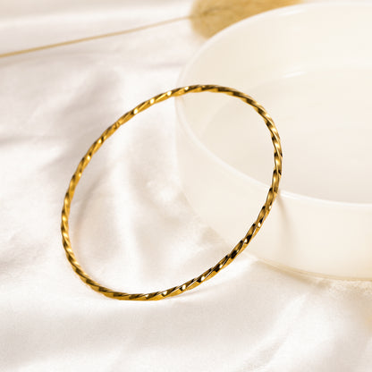 Thin Twisted Bracelet