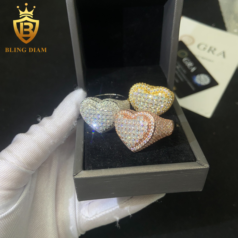 Heart-shaped moissanite ring