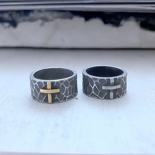 Vintage Christian religion Jesus crucified ring