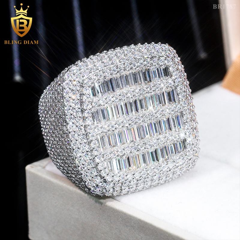 Baguette-cut moissanite ring