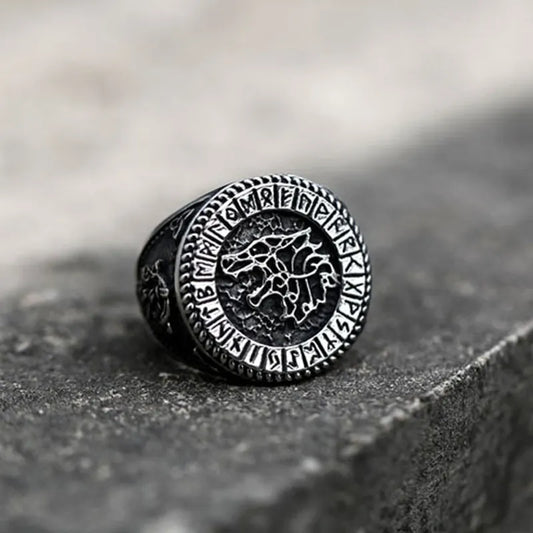 Wolf Head Ring