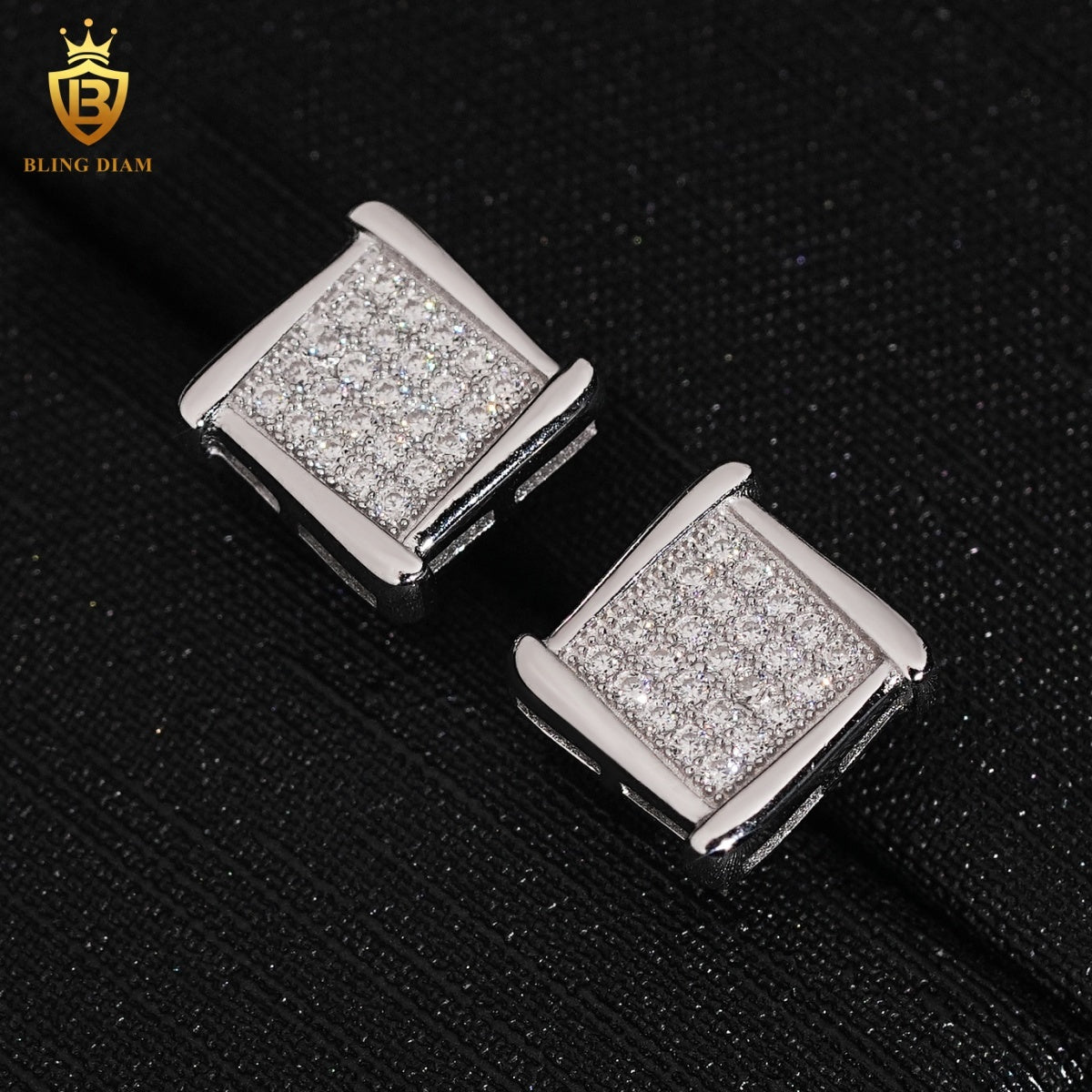 VVS1 Iced-Out Moissanite Stud Earrings