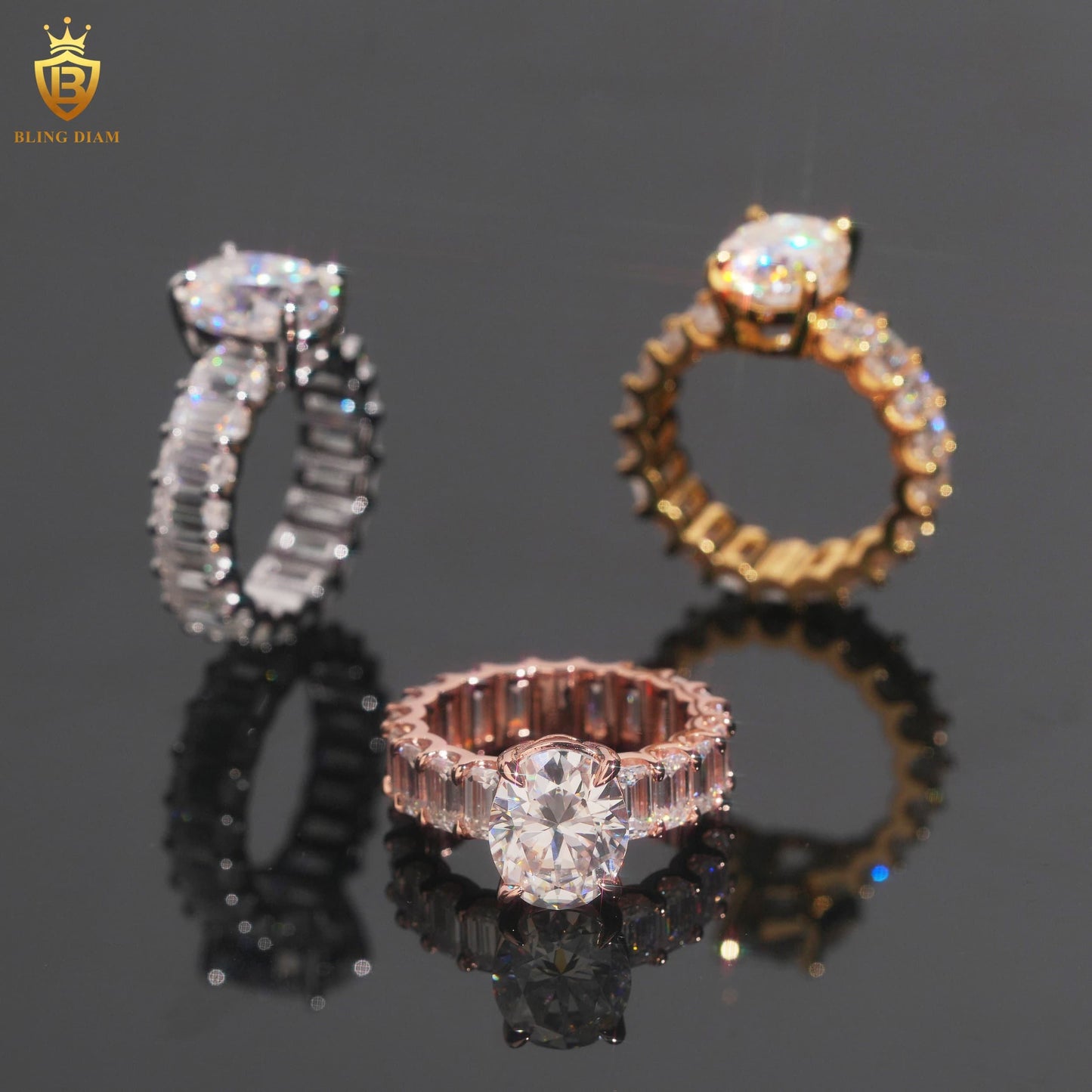 Oval-cut moissanite ring