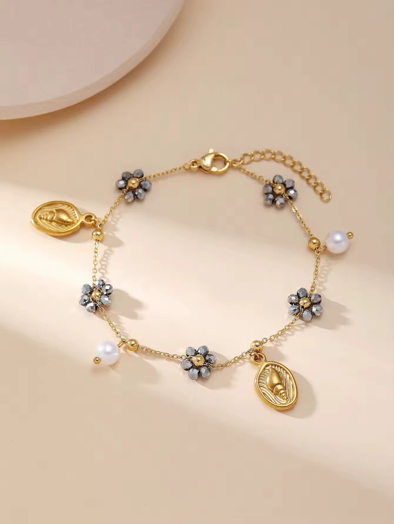 Marine Life Shape Pendant Bracelet