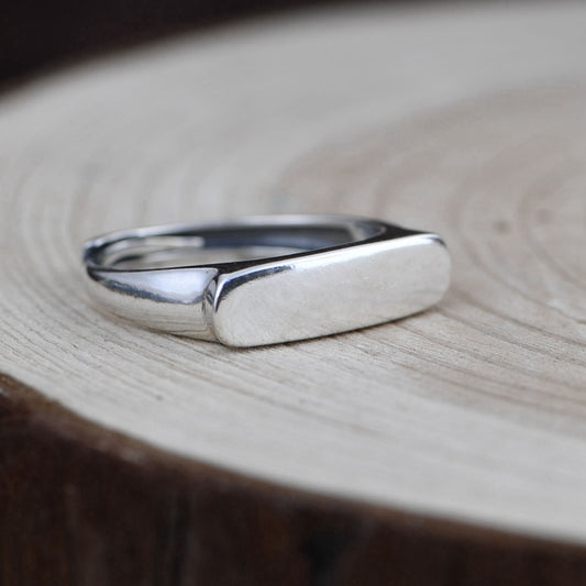 Geometric ring
